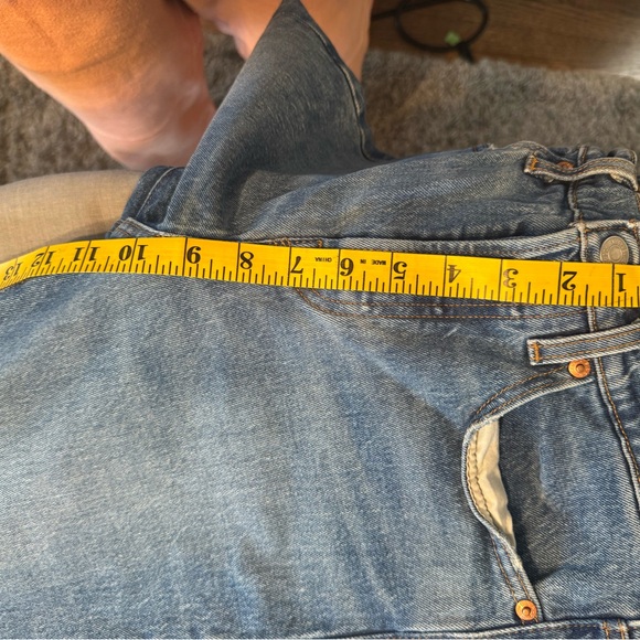 Levi's Premium Denim Wedgie Button Fly Jeans, Size 28 - Picture 6 of 7